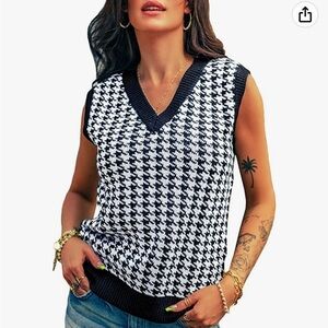 Women’s oversized sweater vest
